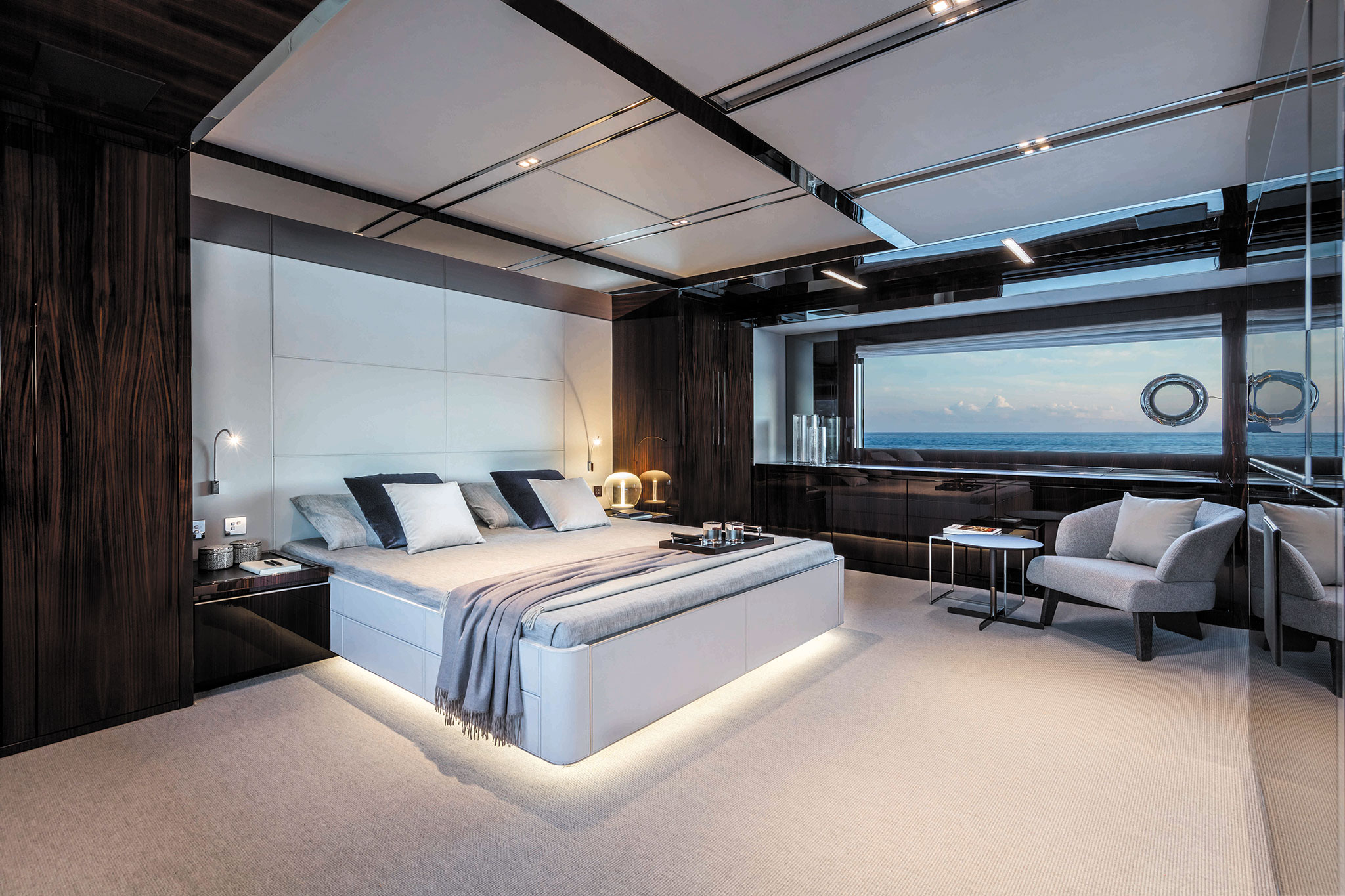Riva-110-Dolcevita-Yachts-France-171-Interiors-21
